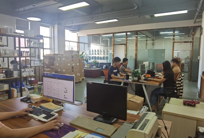 Home Batteria Sterilizzatore di luce UVC Smart Spazzolino da denti da parete 12