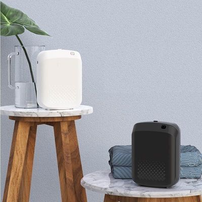 200 ml Dispensatori di nebbia aromatica olio profumato senza acqua aroma piccolo diffusore di profumo W156*D79*H208mm Frequenza 30Hz